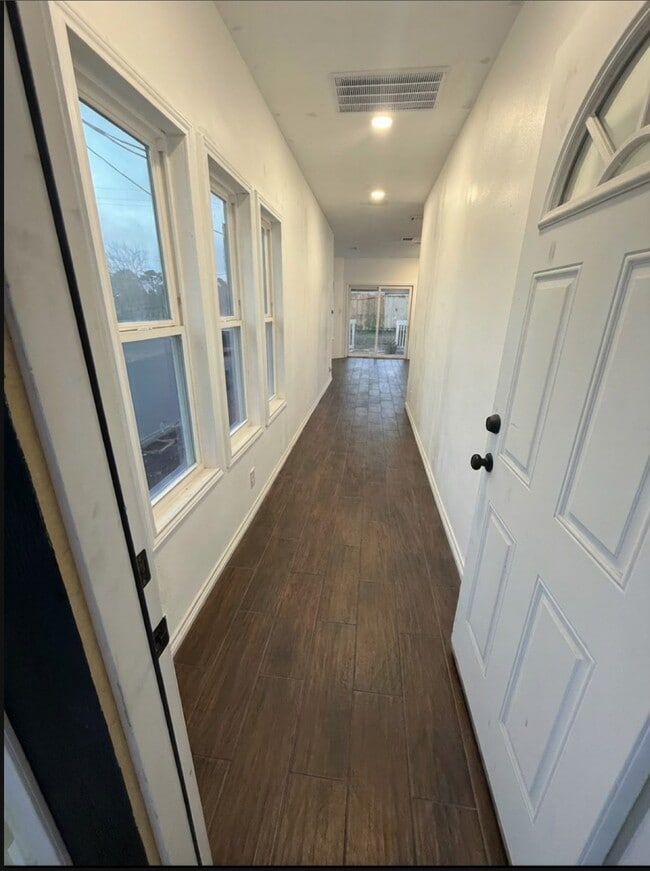 Photo - 5519 Osprey Dr