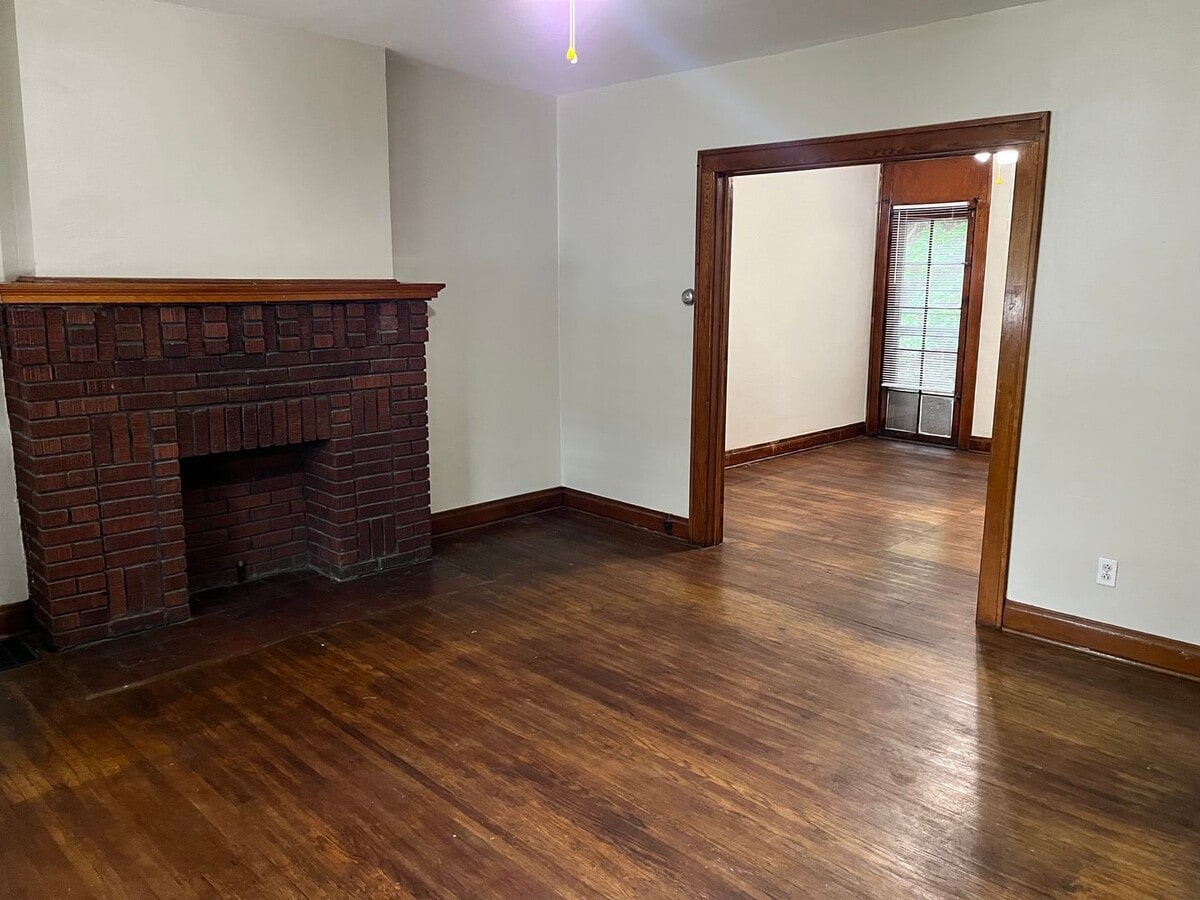 Photo - 2902-2904-2904 N High St Unit 2902