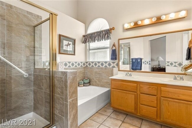 Photo - 1644 Eagle Peak Way