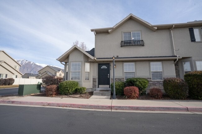Building Photo - 1015 S 1850 W
