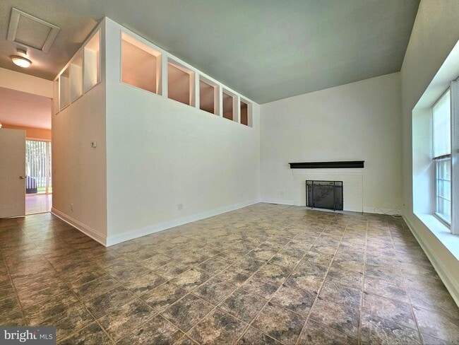 Photo - 317 Adahi Rd SE