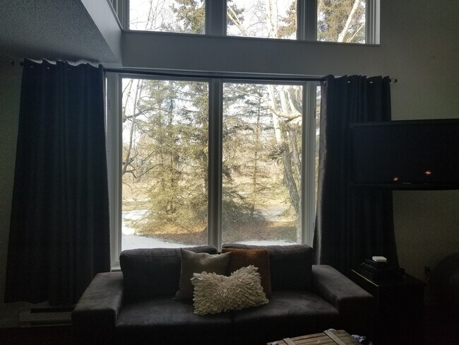 Photo - Beautiful Midtown Loft