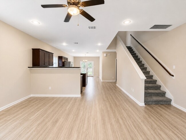 Photo - 3986 Avenue B