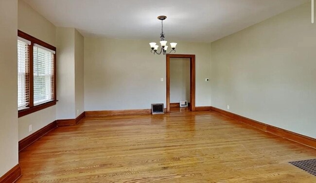 Photo - 665 Prescott Dr