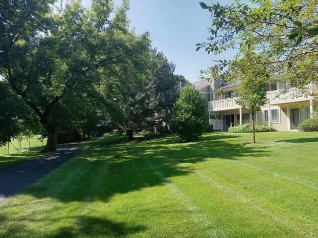 Photo - 1027 Auburn Ln