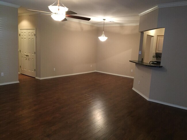 Photo - 4501 N Youngs Blvd