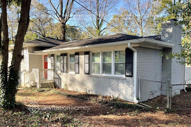 Photo - 5747 Woodland Dr