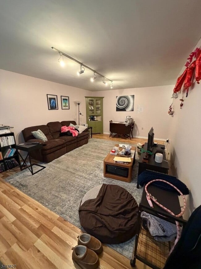 Photo - 520 Turnpike C111 Tpke