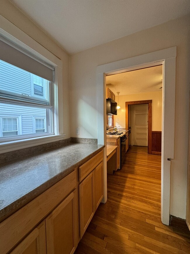 14 Irvington Rd Unit 1