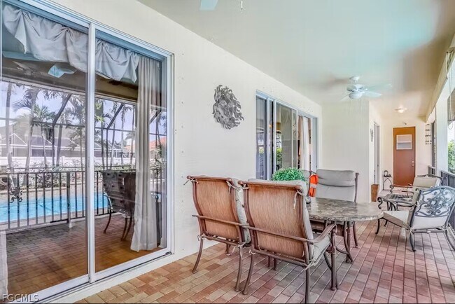 Photo - 4102 Oasis Blvd