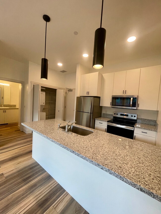 Photo - Veronica Lane Apartments