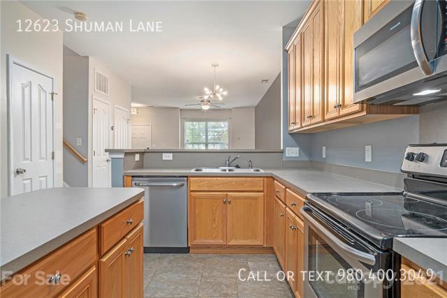 Photo - 12623 Shuman Ln