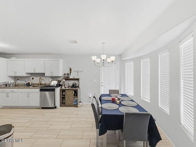 Photo - 13828 Summer Story Ave