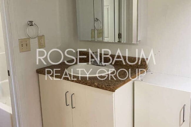 Photo - 770 N Dodge Blvd Unit 22