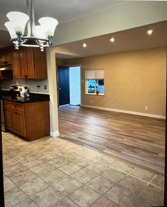 Photo - 1203 Putnam St