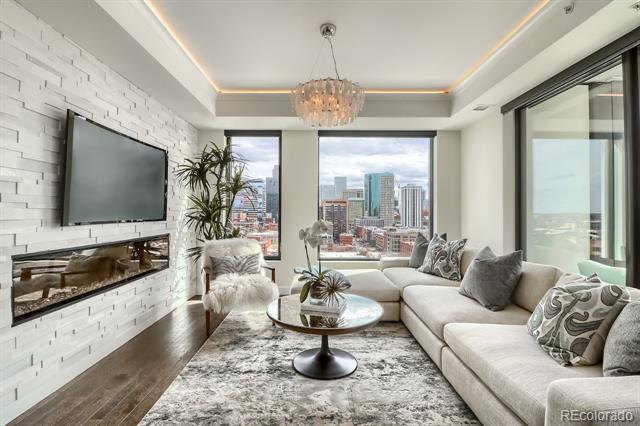 Building Photo - 1750 Wewatta St Unit 1520