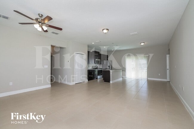 Photo - 445 Eagle Dr