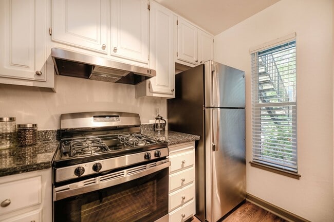 Sandpiper Stainless Steel Appliances