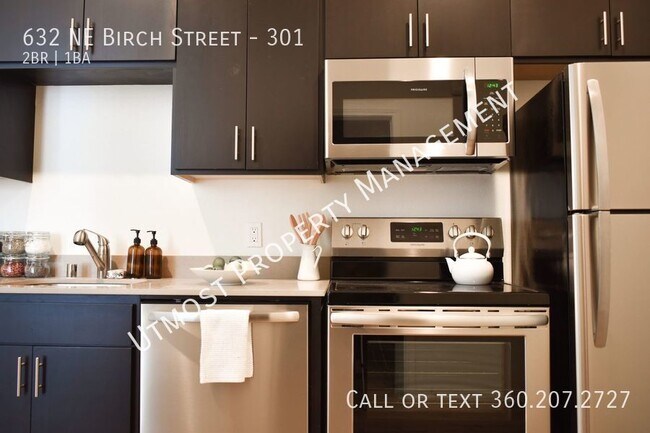 632 NE Birch St Unit 301