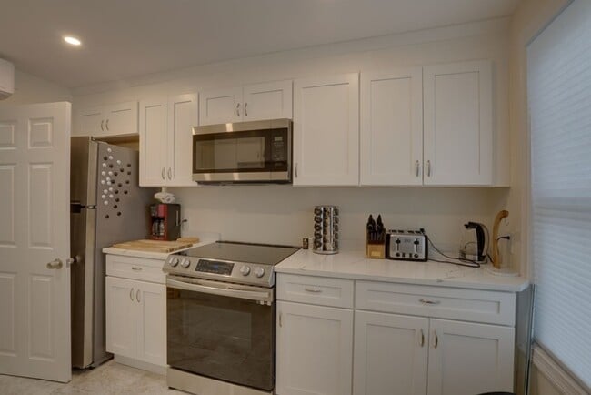 Photo - 1 Glenwood St Unit 2
