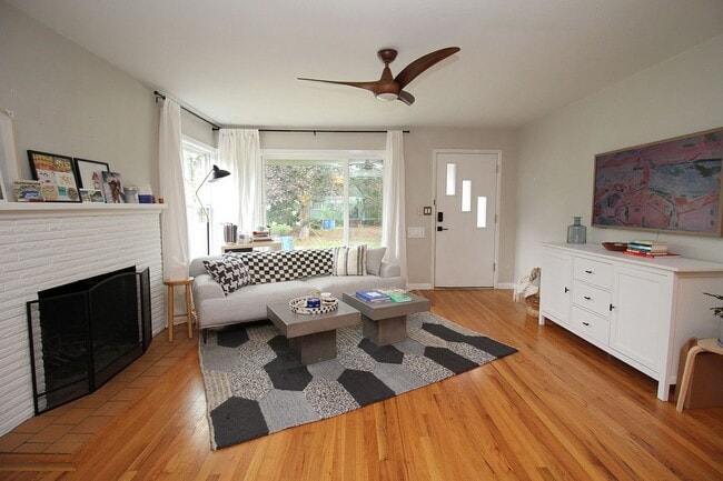 Photo - 9706 N Van Houten Ave
