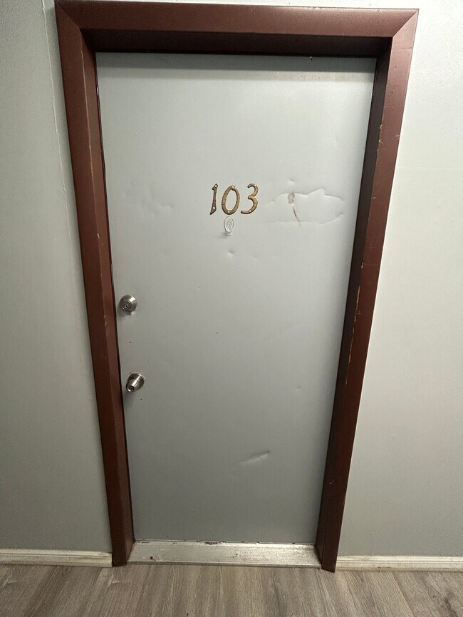 Photo - 131 Wood St Unidad 103