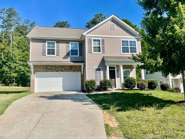 Building Photo - Discover Oakhaven1214 in Salisbury’s well-maintained Oakview Commons community.