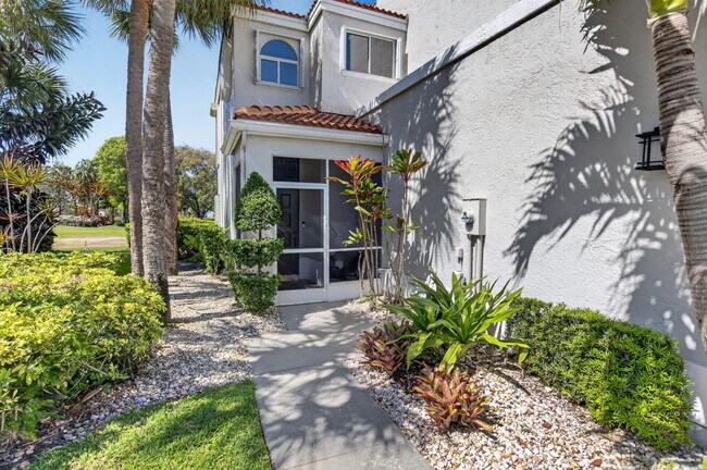 Photo - 10530 Lake Vista Cir