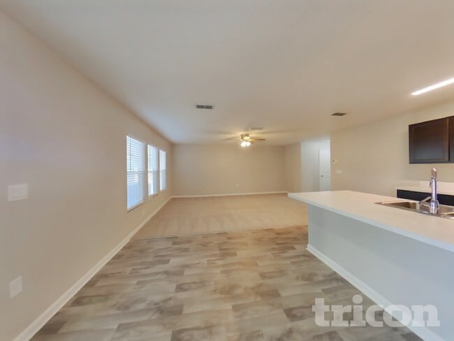 Photo - 7741 Courage Ct