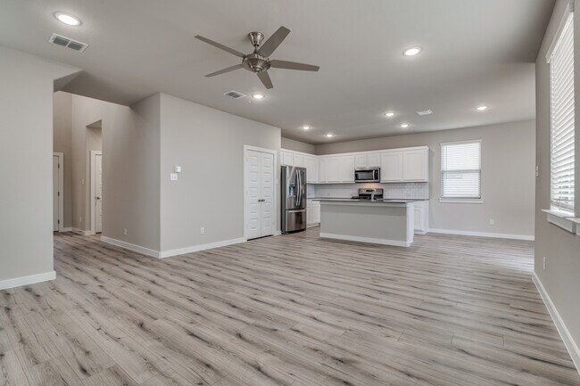 Photo - 2808 Spring Side Dr