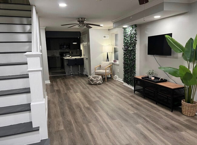 Photo - 2633 Fillmore St