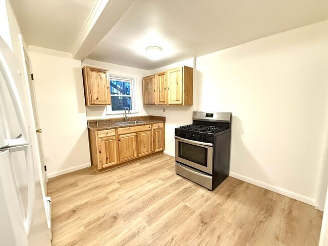 Photo - 473 Wilbur Ave Unidad 1