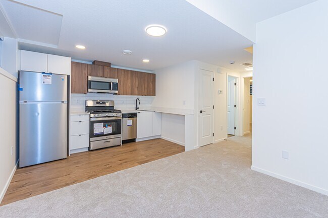 Photo - 12307-12121 121 Ave NW Unit 12307 Bsmt