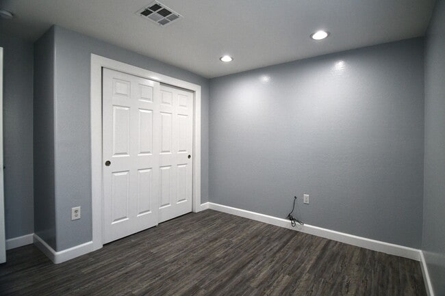 Photo - Within Walking Distance To Grand Canyon University