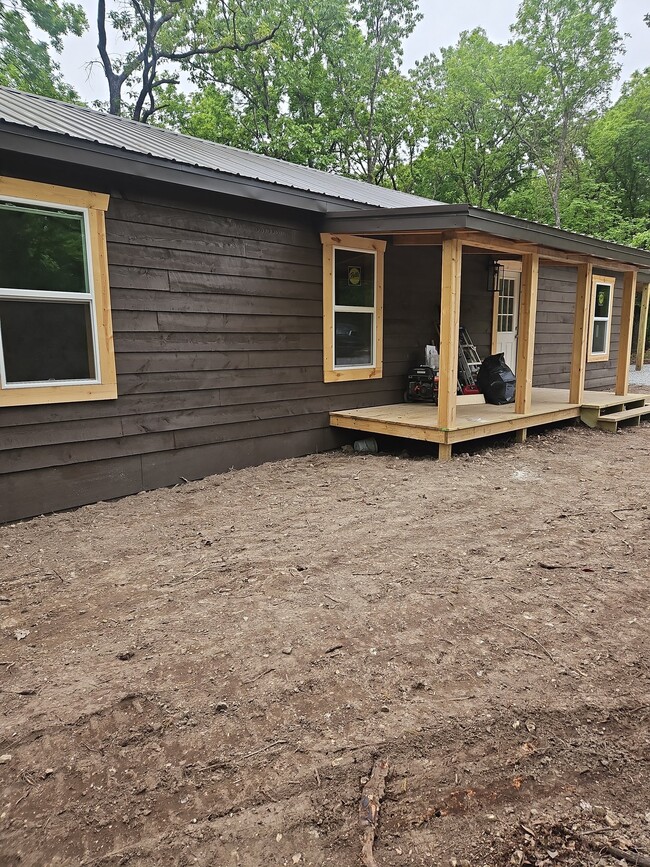 Photo - 3860 Gardiner Rd