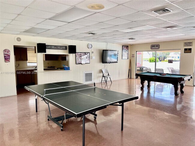 1817 S Ocean Dr Unit 426