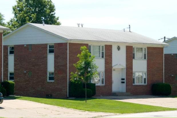 Williamsburg Apartments