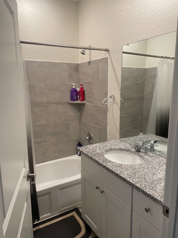 Photo - 1050 Crenshaw Wy