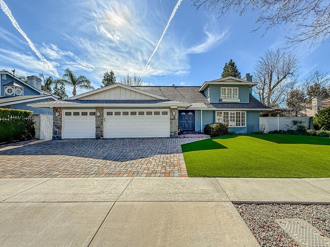 Photo - Upgraded Calabasas 4BR w/pool + spa, views + solar panels!