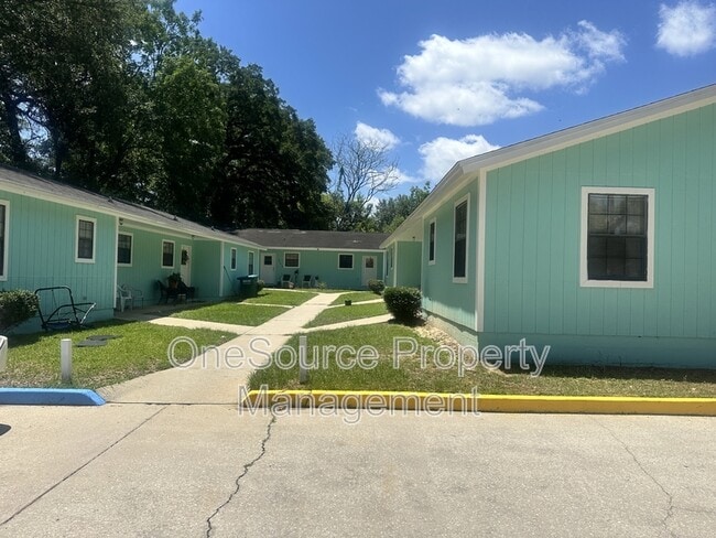 Building Photo - 915 W Clark St Unit F