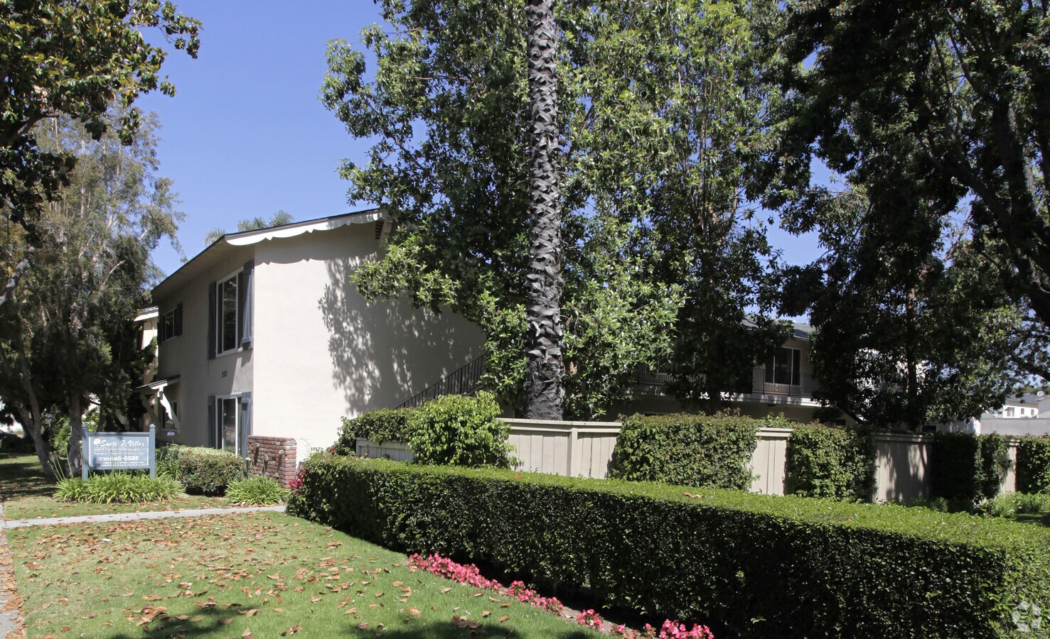 Primary Photo - Santa Fe Villas Apartments