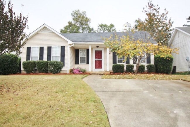 Photo - 629 Devon Rd