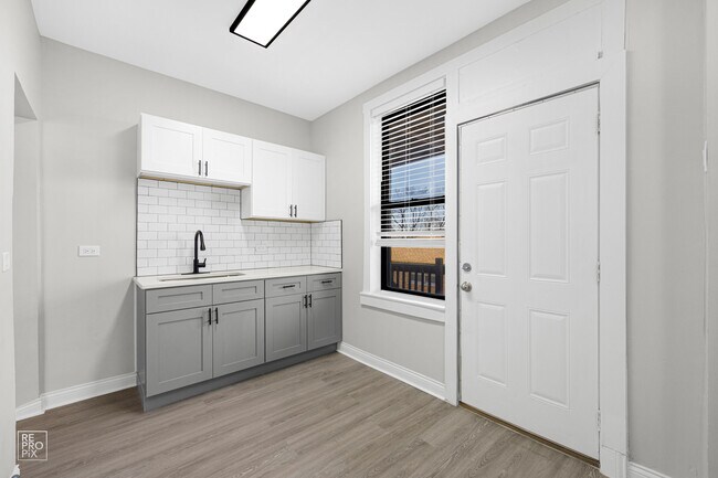 Photo - 2826 E 76th Pl Chicago, IL 60649