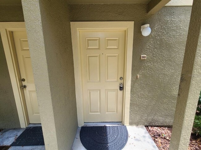 Photo - 36122 Lake Chase Blvd Unidad 203