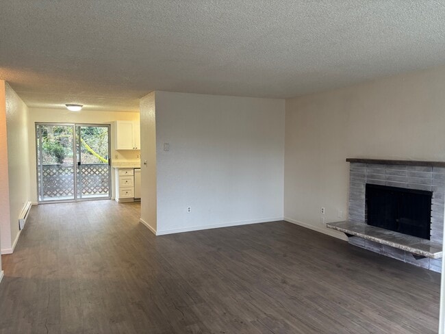 Photo - 10428 29th St E Unidad 10428