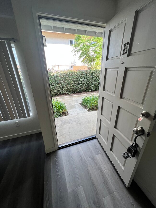 Photo - 2225 Canyon Dr Unit B