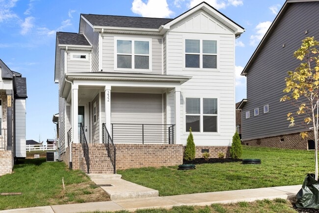 Photo - 232 Franklin St