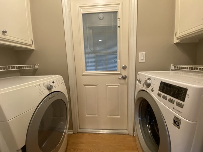 Photo - 928 Jona Kay Terrace