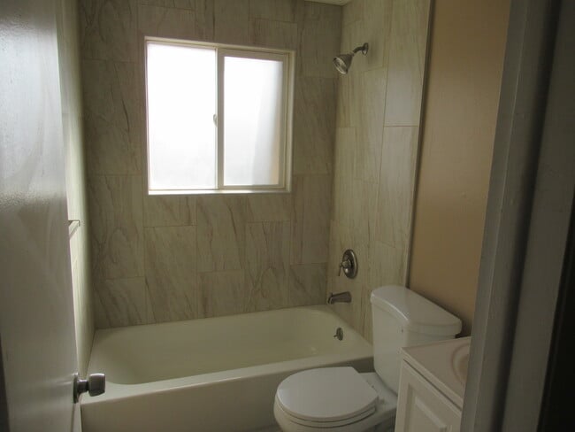 Photo - 1155 Chiricahua Loop Unit 1