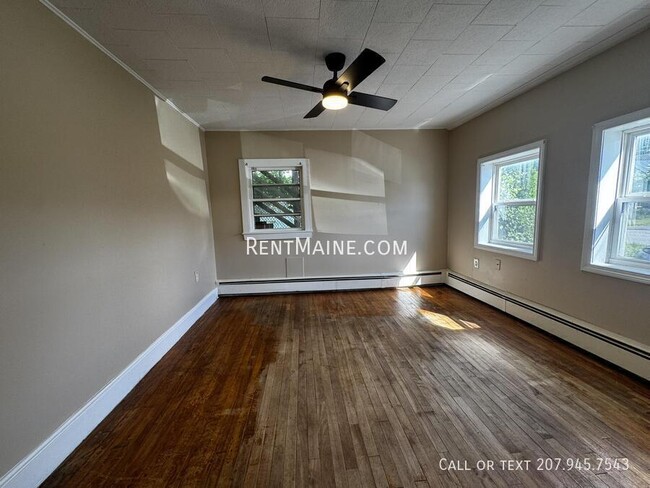 Photo - 172 College Ave Unidad 5
